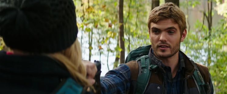 Alex Roe