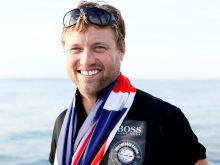 Alex Thomson