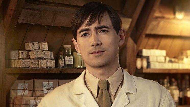 Alex Wyndham