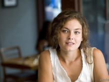 Alexa Davalos