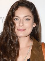 Alexa Davalos