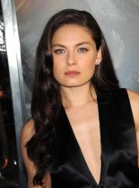 Alexa Davalos