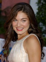 Alexa Davalos