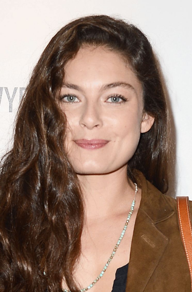 Alexa Davalos