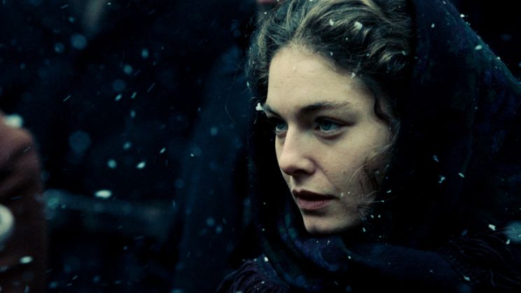 Alexa Davalos