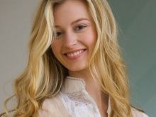 Alexa Grace