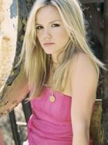 Alexa Havins