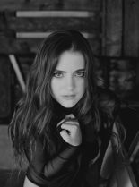 Alexa Nikolas photo