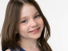 Alexa Swinton