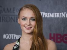 Alexa Swinton