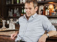 Alexander Armstrong