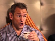 Alexander Armstrong
