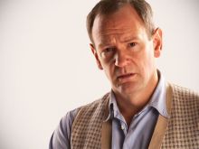 Alexander Armstrong