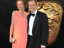 Alexander Armstrong