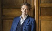 Alexander Armstrong