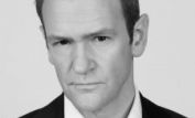 Alexander Armstrong