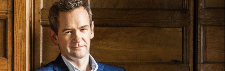 Alexander Armstrong