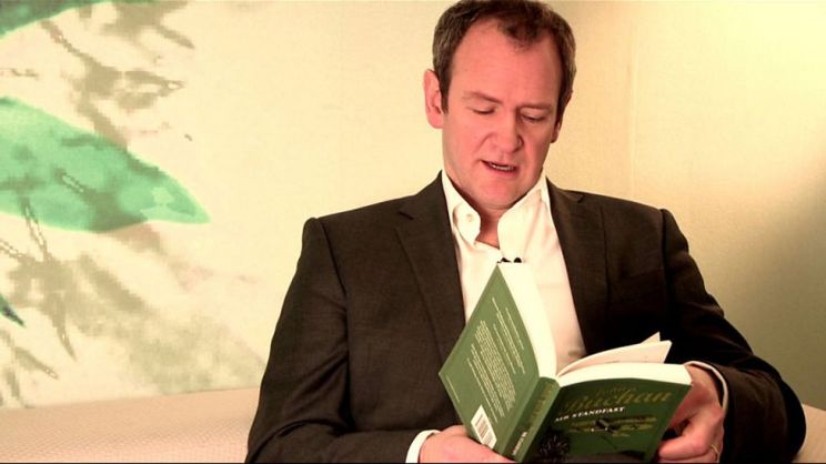 Alexander Armstrong
