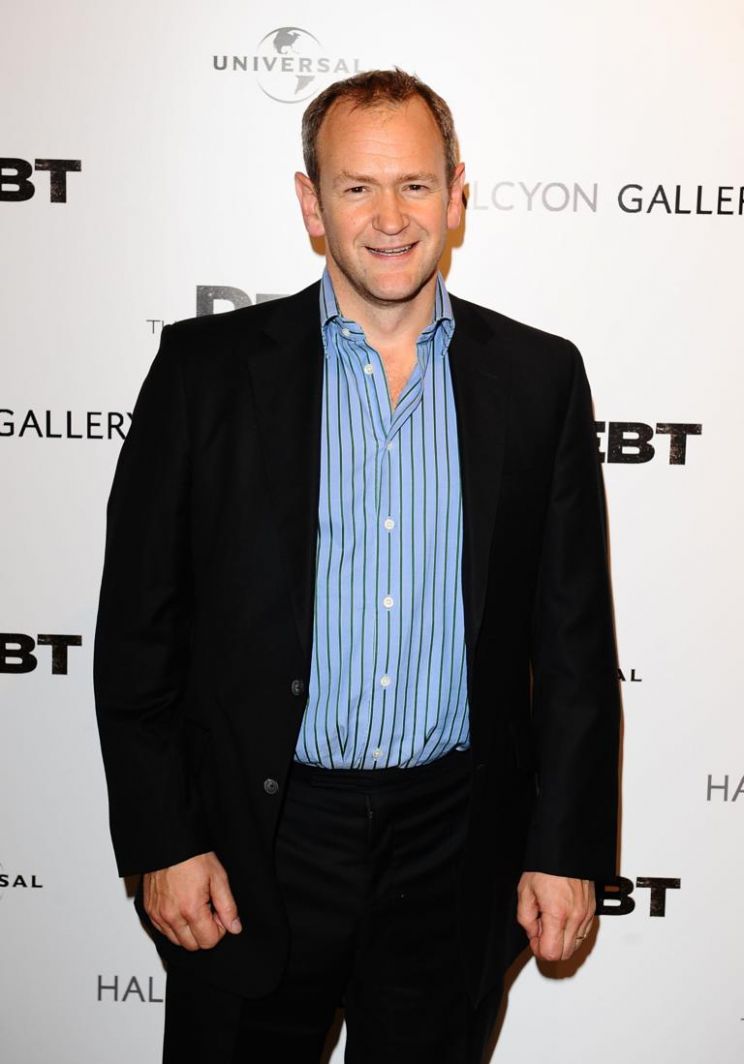 Alexander Armstrong