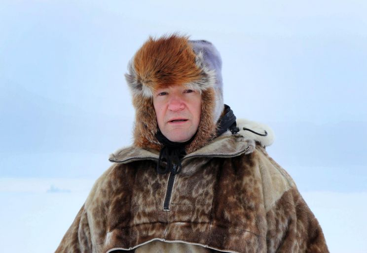 Alexander Armstrong
