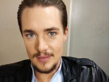 Alexander Dreymon