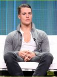 Alexander Dreymon