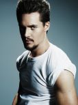 Alexander Dreymon