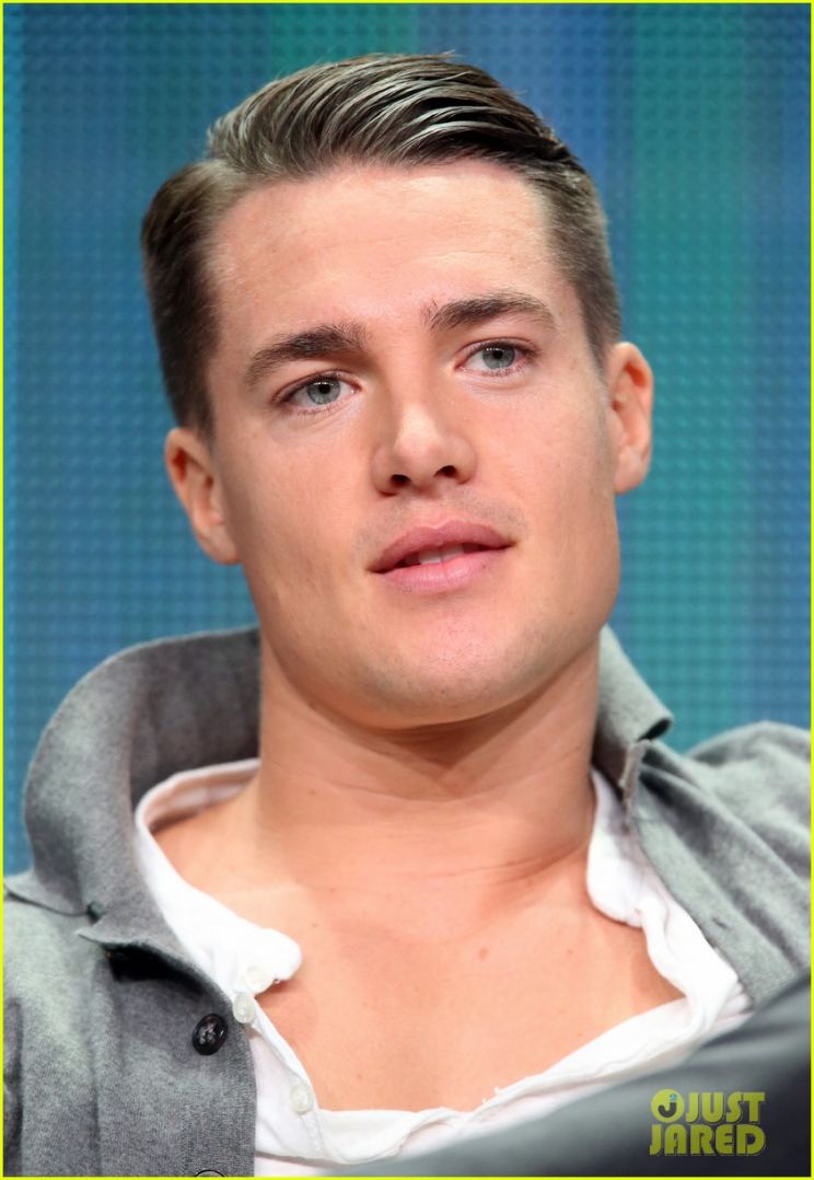 Alexander Dreymon