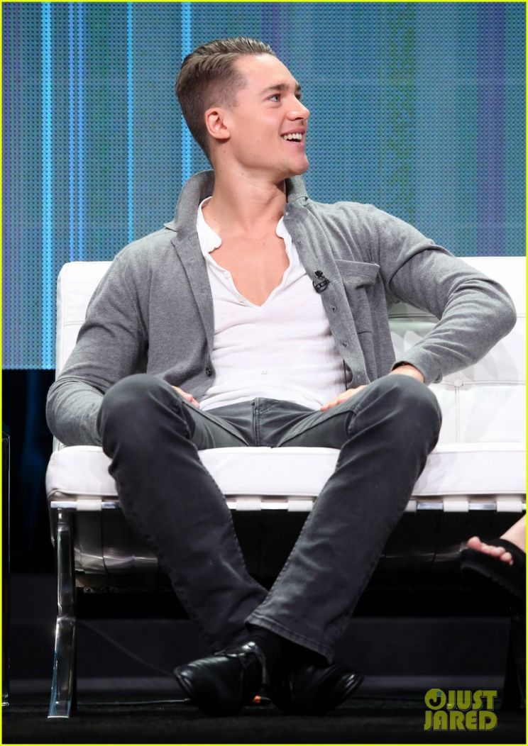 Alexander Dreymon