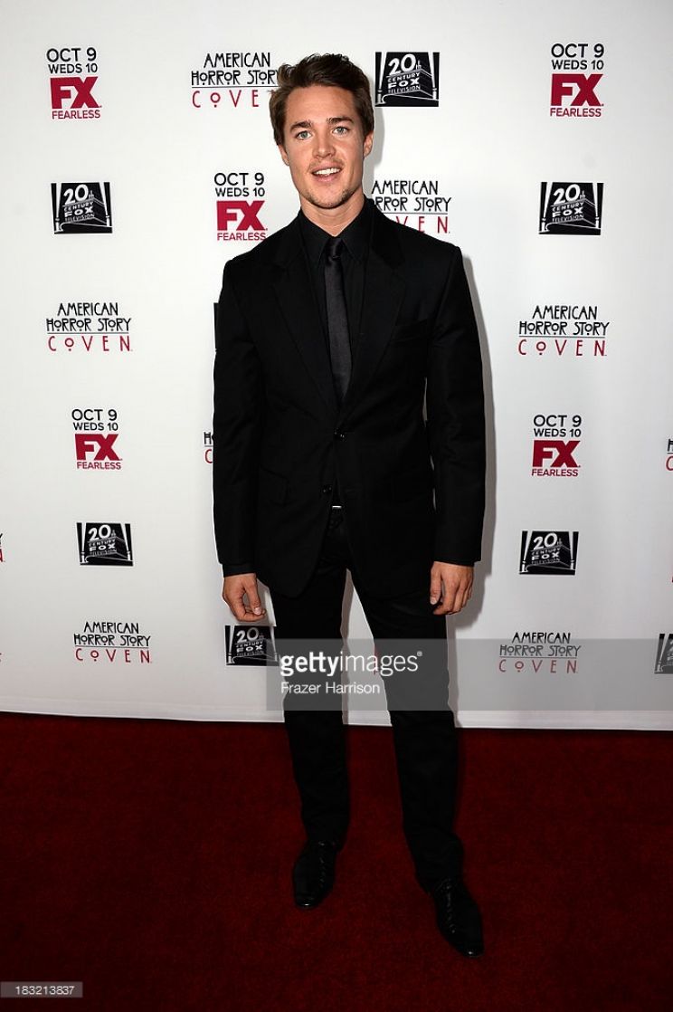 Alexander Dreymon