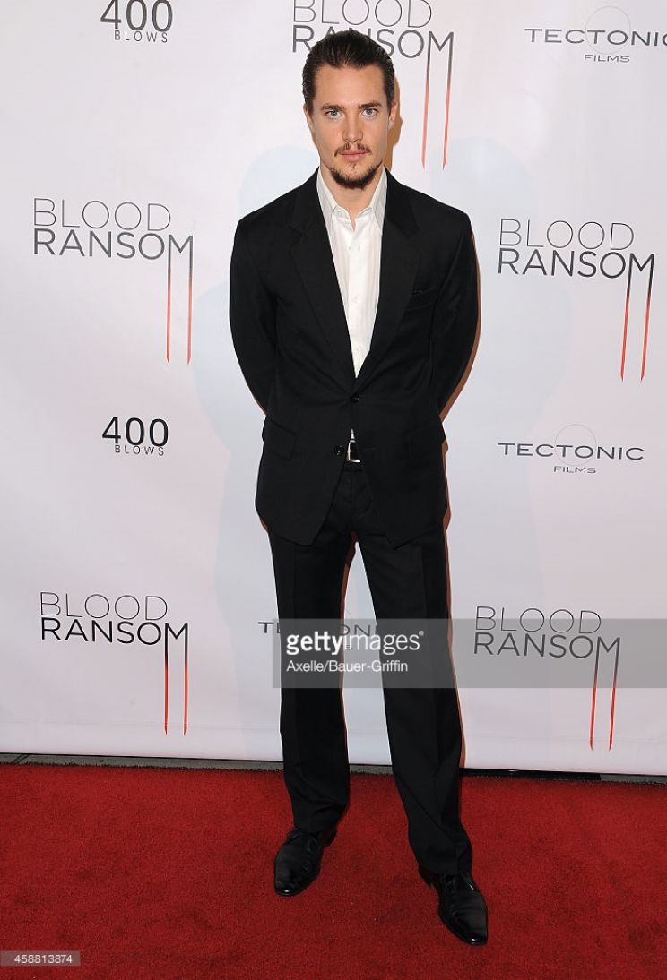 Alexander Dreymon