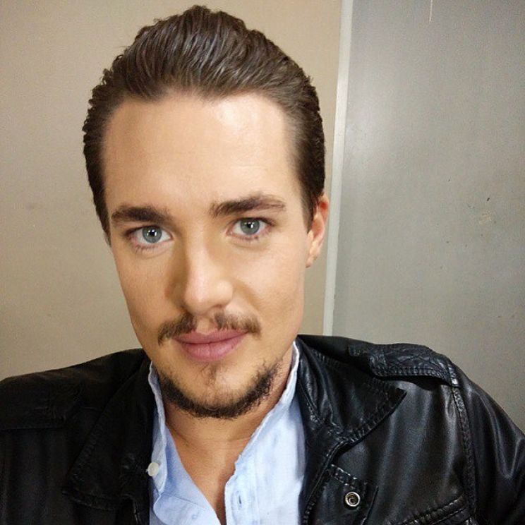 Alexander Dreymon