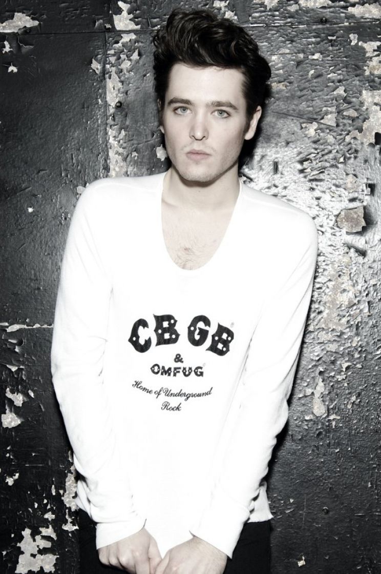 Alexander Vlahos