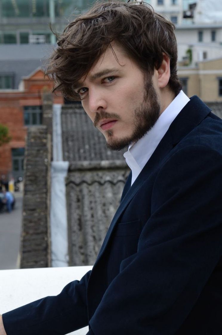 Alexander Vlahos