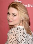 Alexandra Breckenridge