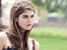 Alexandra Daddario #1692 picture (Landscape Medium)