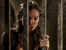 Alexandra Dowling photo