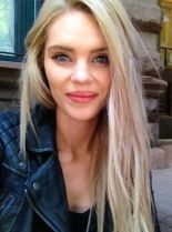 Alexandra Lyon