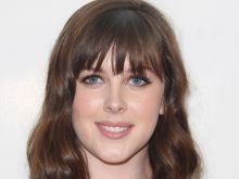 Alexandra Roach