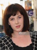 Alexandra Roach