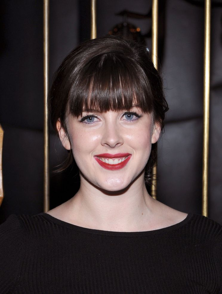 Alexandra Roach