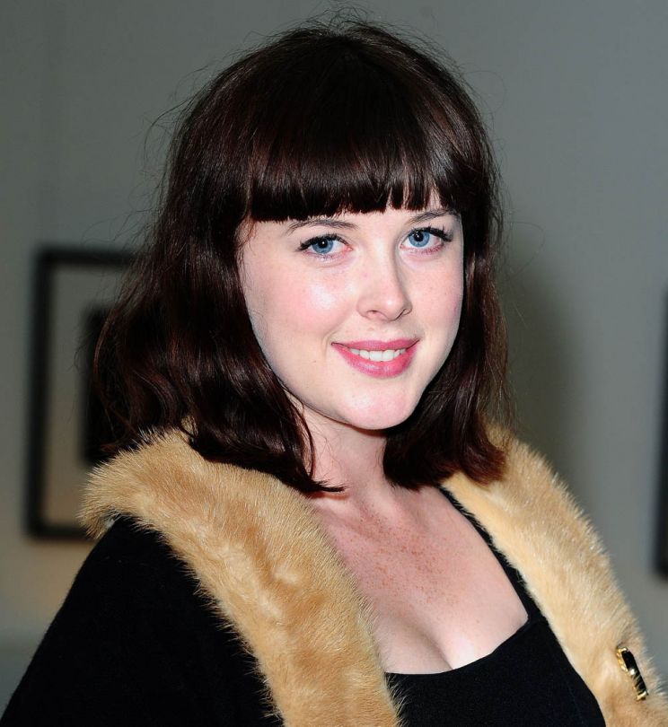 Alexandra Roach