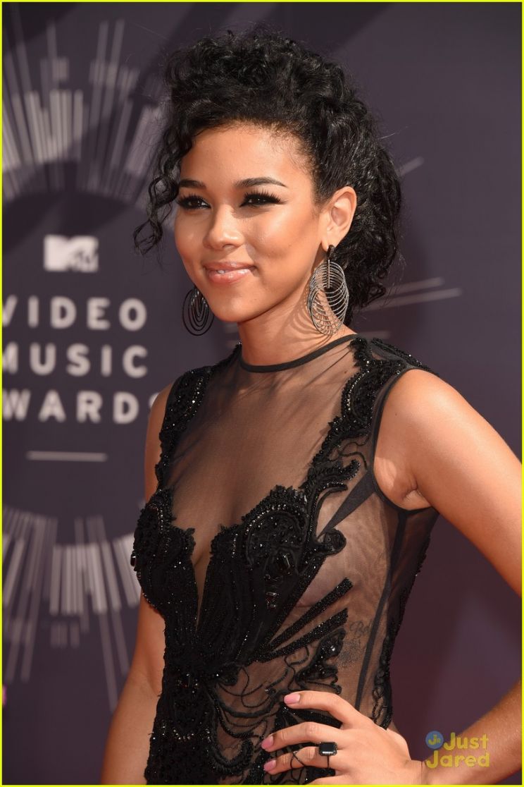 Alexandra Shipp