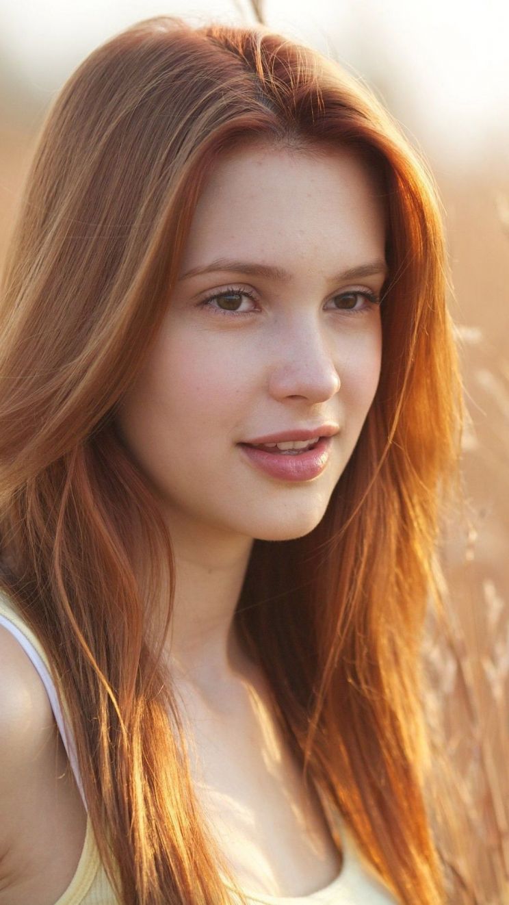 Alexia Fast