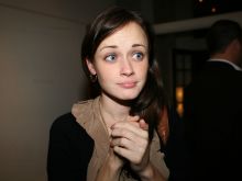 Alexis Bledel photo