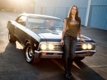 Alexis DeJoria