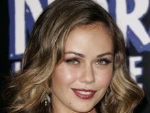 Alexis Dziena