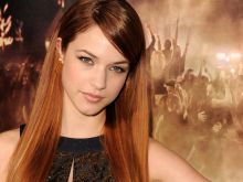 Alexis Knapp