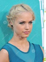 Alexis Knapp #52149 picture (Portrait Medium)