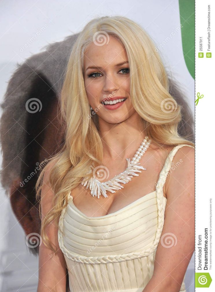 Alexis Knapp